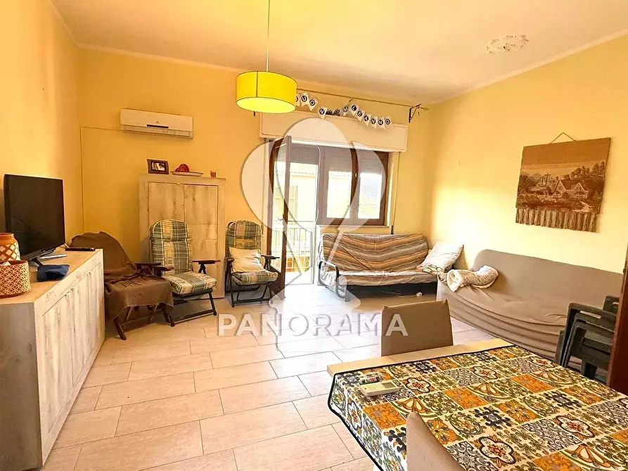 Immagine 11 di Casa trifamiliare in vendita  in Via Duca D'Aosta a Balestrate