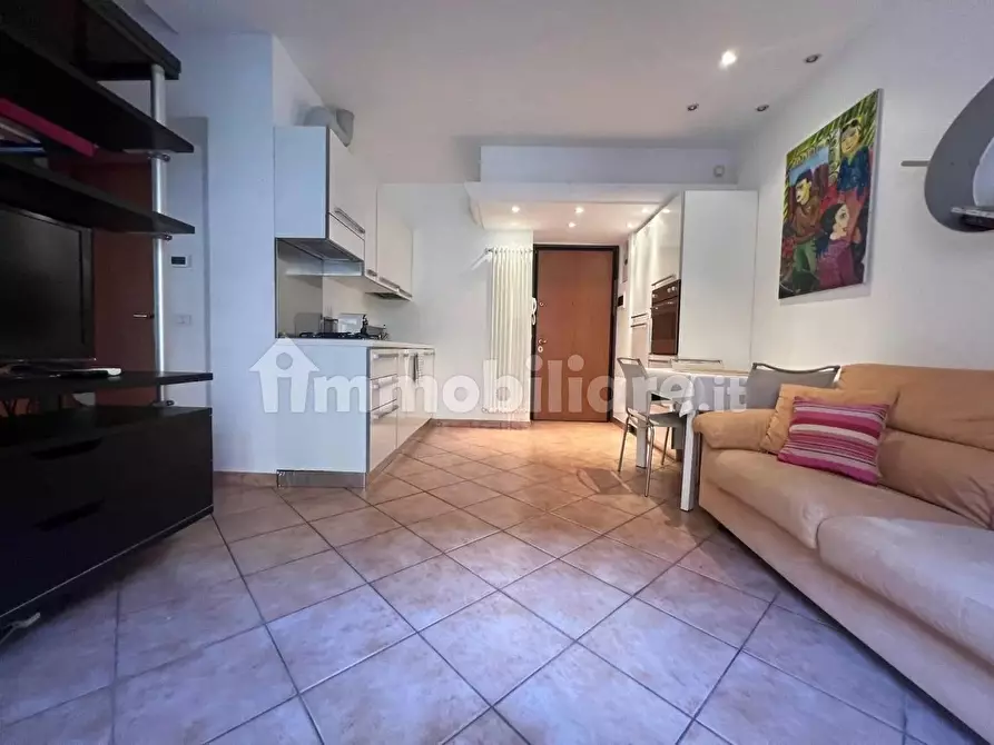 Immagine 3 di Casa trifamiliare in affitto  in Via Paolo Lomazzo, 10 a Milano