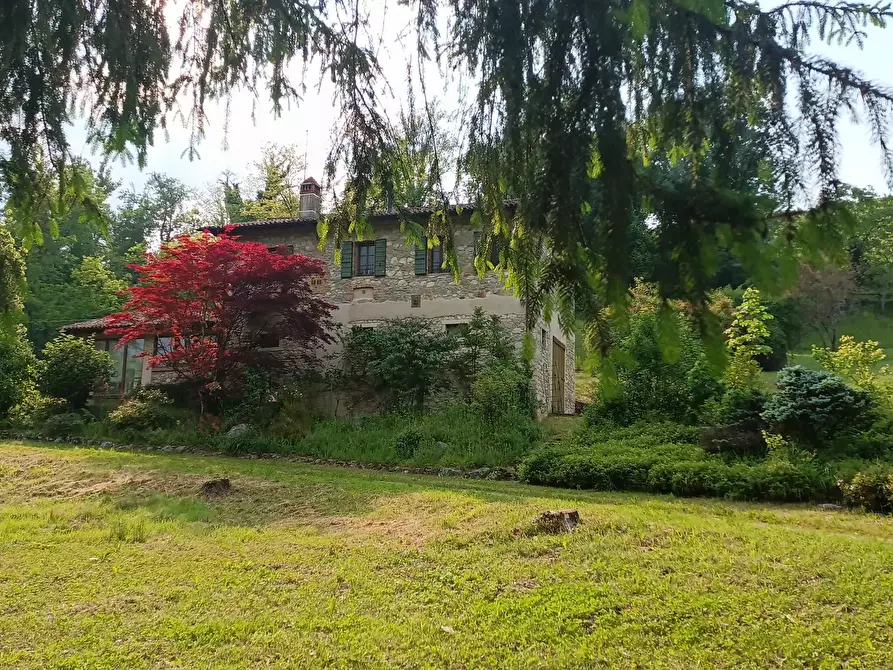 Immagine 47 di Terreno edificabile in vendita  a Refrontolo