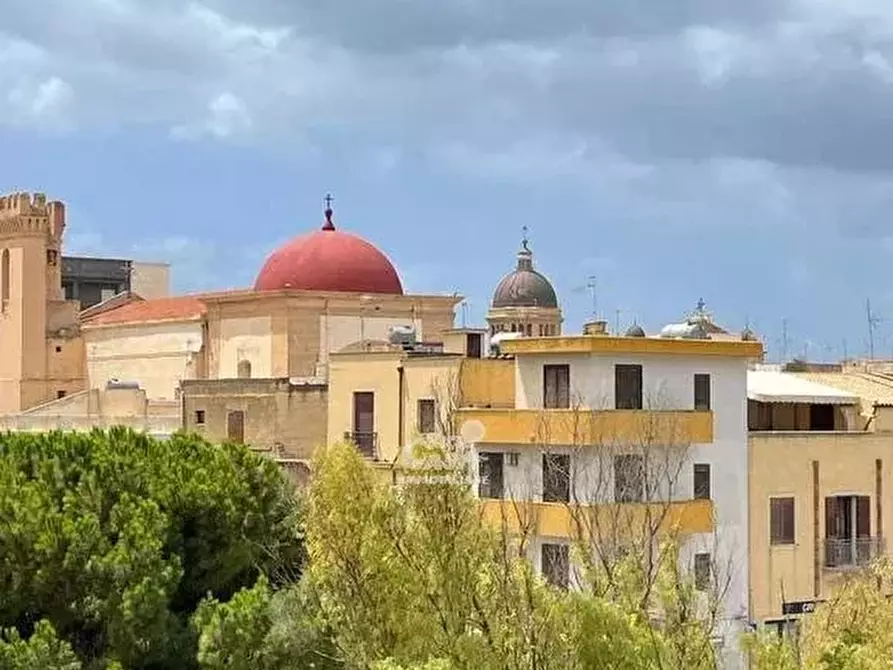 Immagine 2 di Casa trifamiliare in affitto  a Marsala