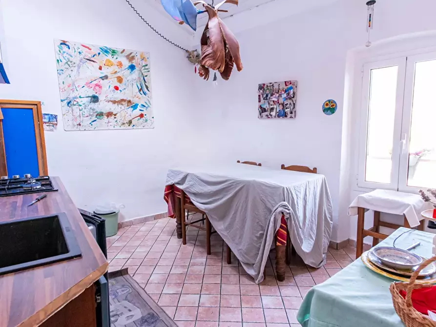 Immagine 4 di Casa trifamiliare in vendita  in Salita Alle Mura 18 a Ventimiglia