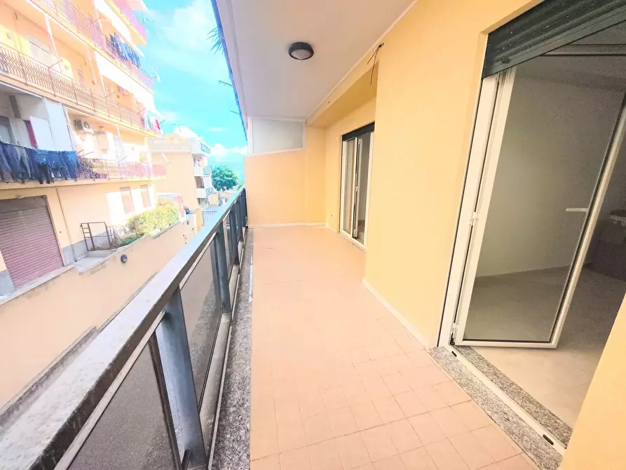 Immagine 13 di Casa trifamiliare in vendita  a Messina