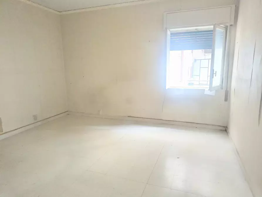Immagine 8 di Casa trifamiliare in vendita  in Via Colapesce, 21 a Messina