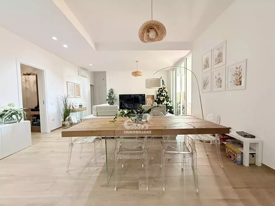 Immagine 10 di Casa trifamiliare in vendita  a Marsala