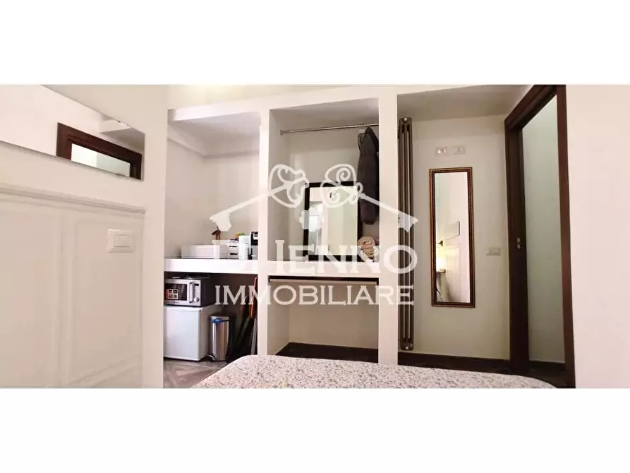 Immagine 34 di Casa trifamiliare in vendita  in Via Napoleone III a Roma