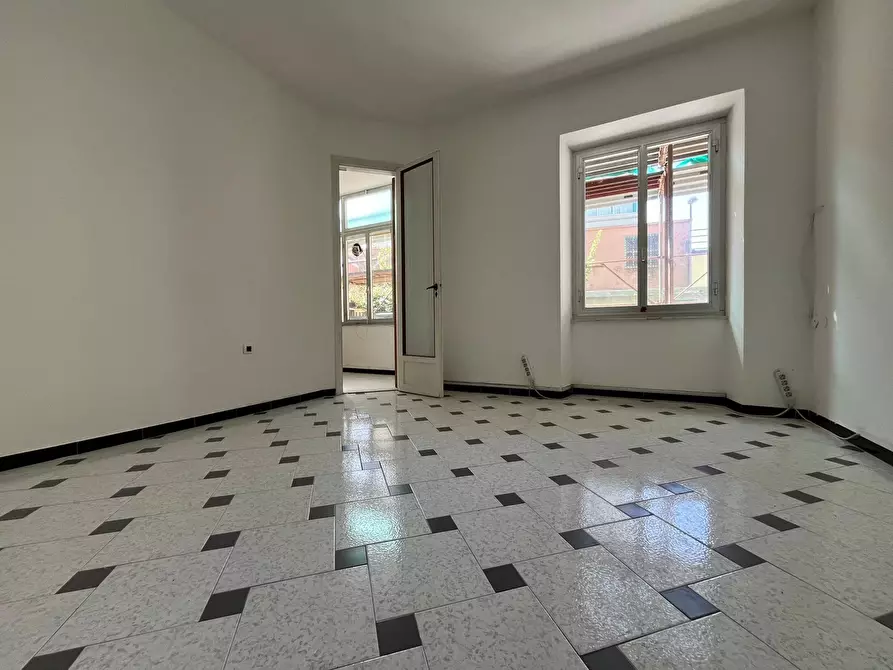 Immagine 2 di Casa trifamiliare in vendita  in Via sciaccaluga a Lavagna