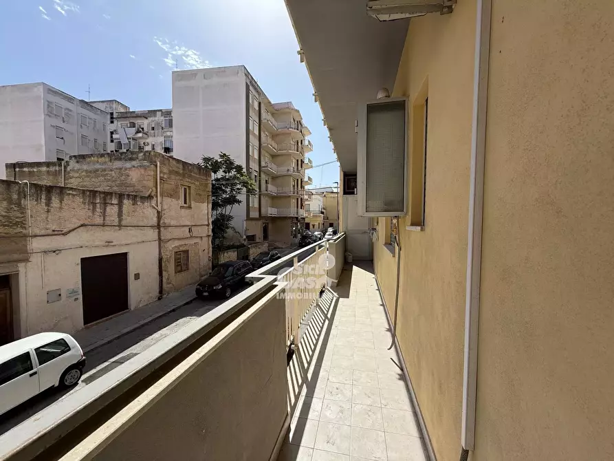 Immagine 13 di Casa trifamiliare in vendita  in PIAZZA MARCONI 41 MARSALA a Marsala