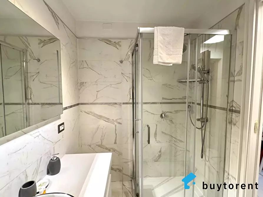 Immagine 6 di Casa trifamiliare in vendita  in Corso di Porta Nuova, 52a a Milano