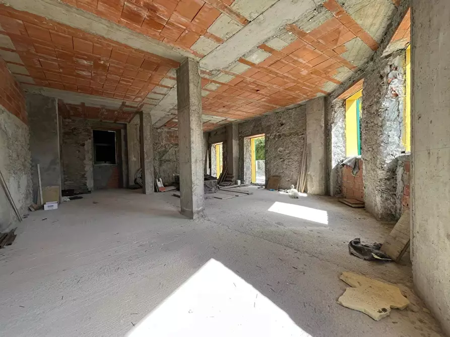 Immagine 5 di Casa trifamiliare in vendita  in Via Comorga Rivarola a Carasco