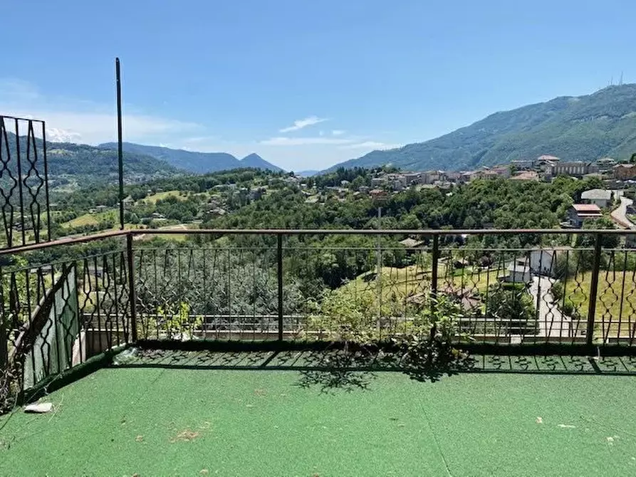 Immagine 16 di Casa trifamiliare in vendita  in Via Quarenghi a Brumano