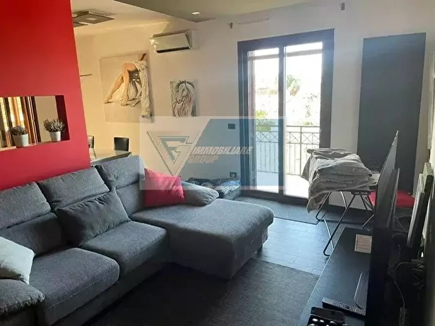 Immagine 3 di Casa trifamiliare in vendita  in Via Capuana a Buccheri