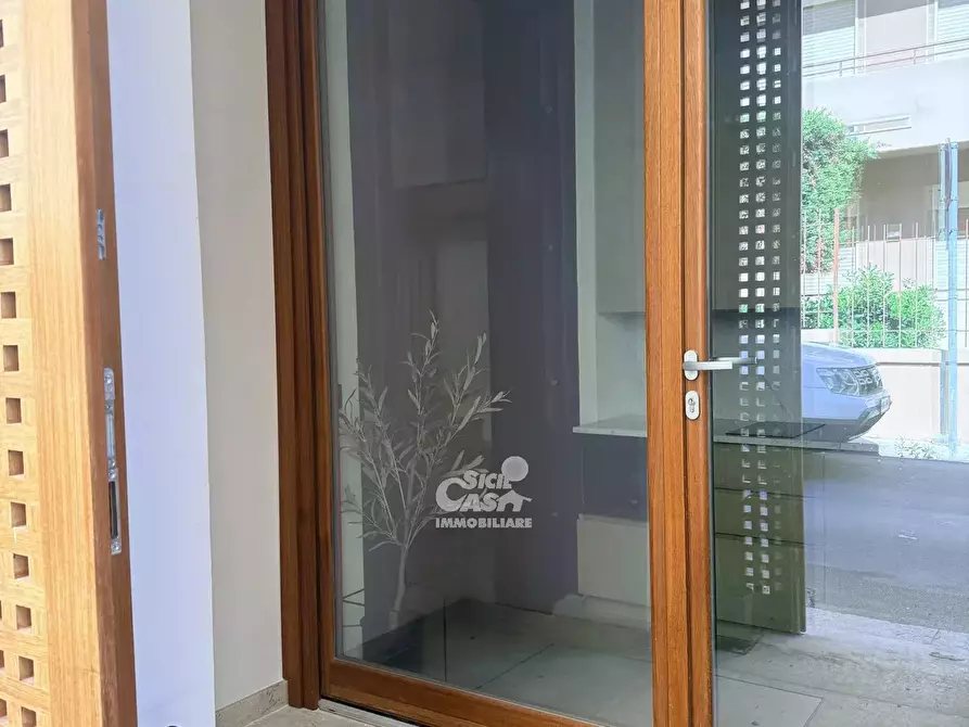 Immagine 10 di Casa trifamiliare in affitto  a Marsala