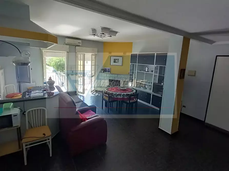 Immagine 2 di Casa trifamiliare in vendita  in Via Cassaro, 11 a Siracusa