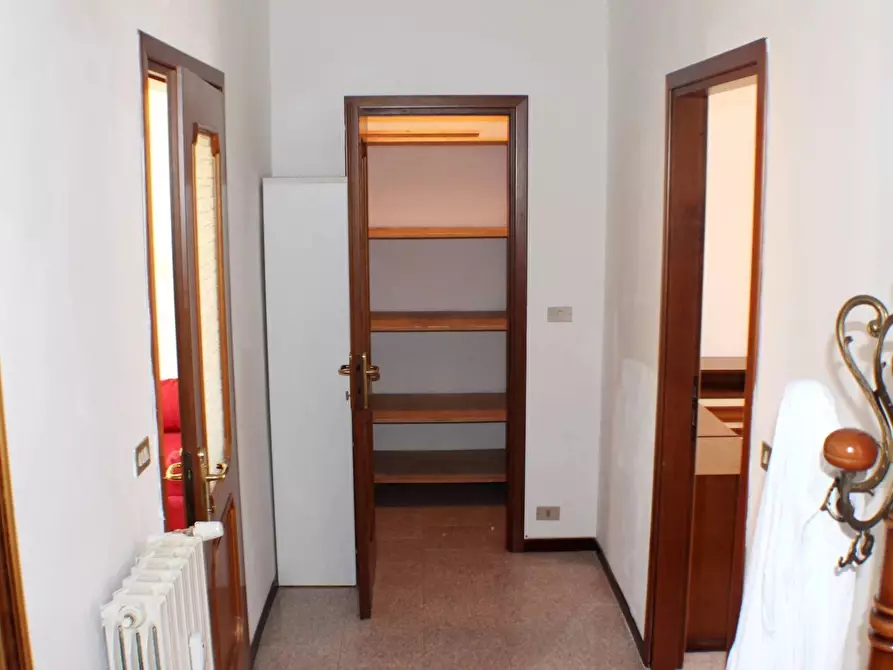 Immagine 9 di Casa trifamiliare in affitto  in Via Abano a Milano