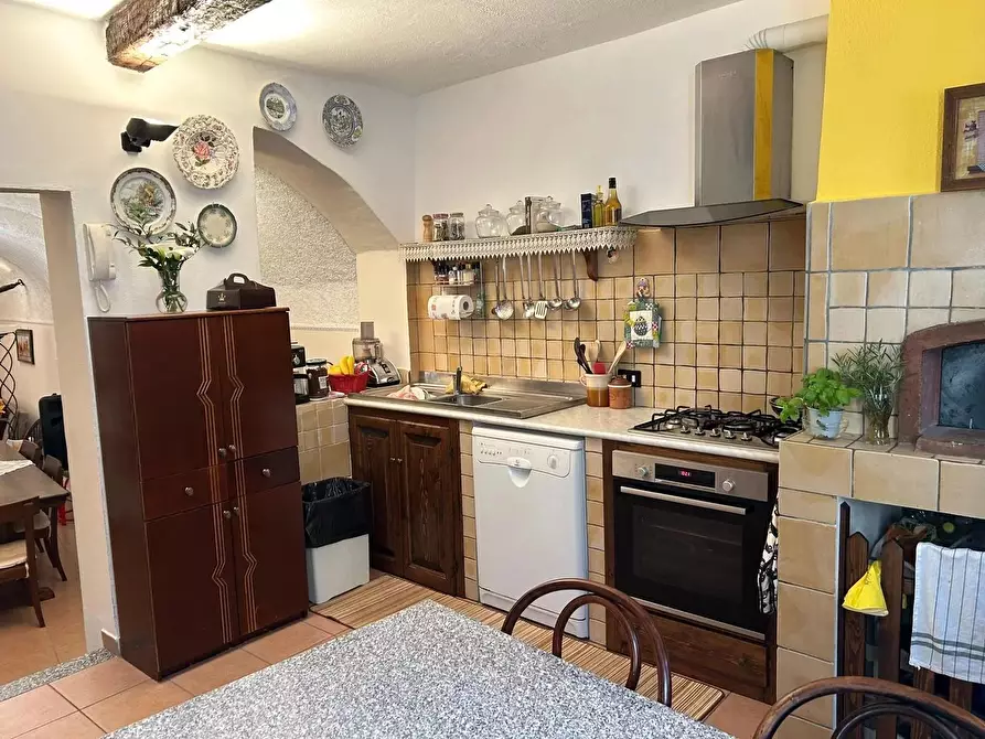 Immagine 5 di Casa trifamiliare in vendita  in Via Carrierapiana SNC a Pigna