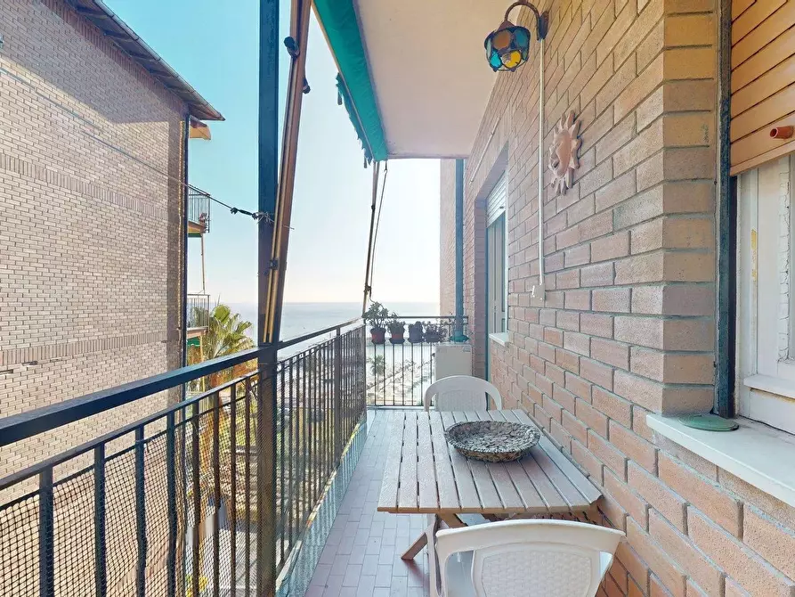 Immagine 11 di Casa trifamiliare in vendita  in Corso Europa 37. a Borghetto Santo Spirito