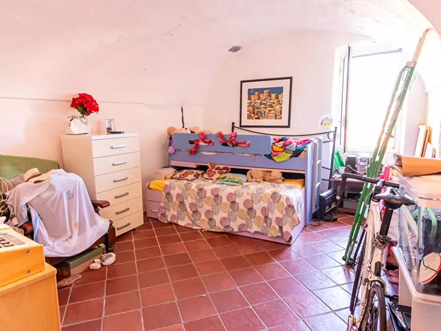 Immagine 12 di Casa trifamiliare in vendita  in Salita Alle Mura 18 a Ventimiglia