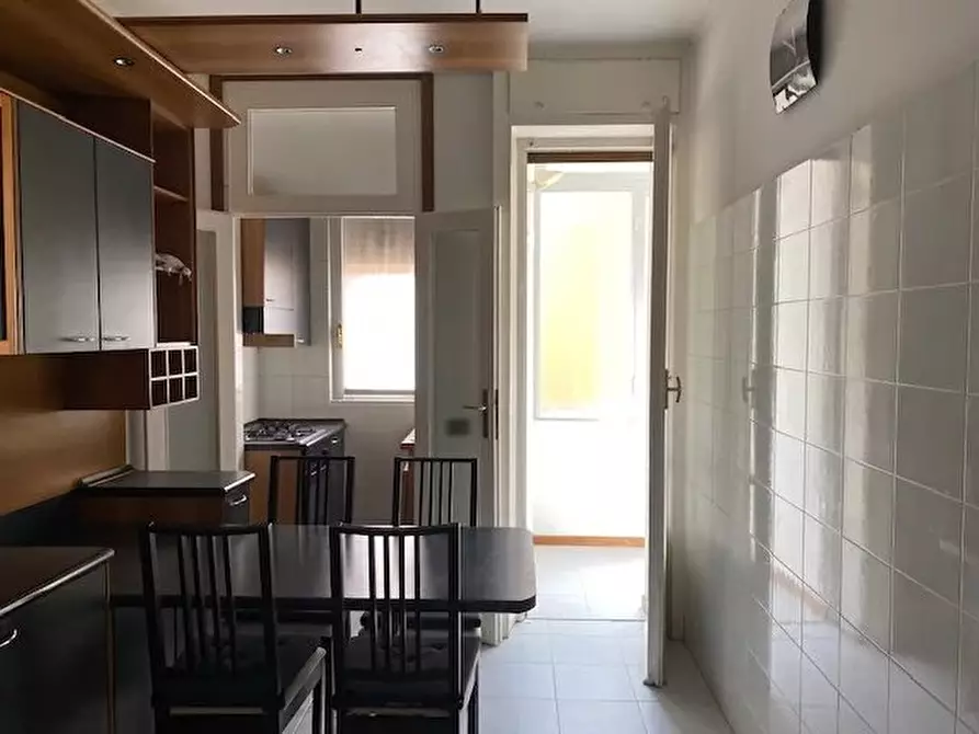 Immagine 5 di Casa trifamiliare in affitto  in VIALE BRIANZA a Milano