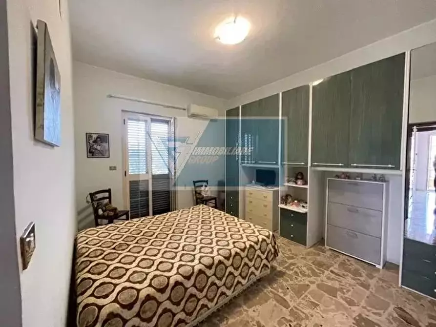 Immagine 29 di Casa trifamiliare in vendita  in Via Brancati a Buccheri