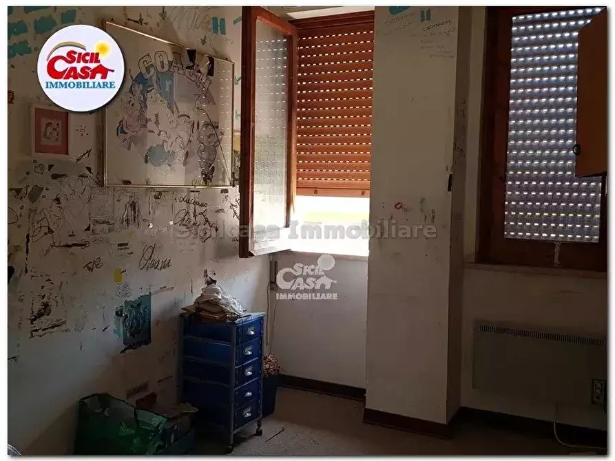 Immagine 5 di Casa trifamiliare in vendita  a Marsala