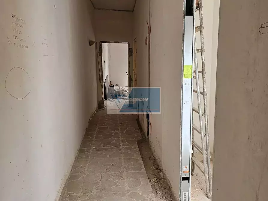 Immagine 10 di Monolocale in vendita  in VIA PENTAPOLI 28 a Buccheri