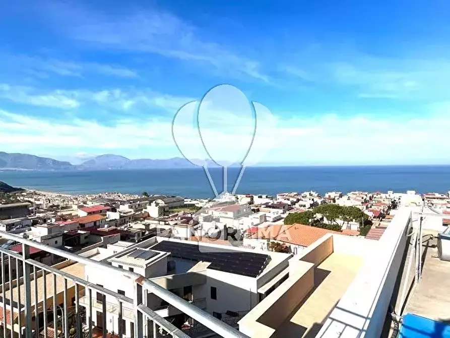 Immagine 4 di Casa trifamiliare in vendita  in via Onorevole Giovanni Palazzolo a Balestrate