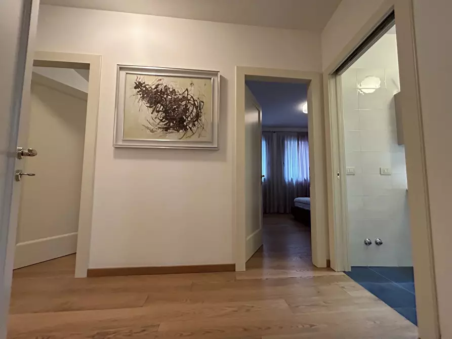 Immagine 35 di Casa trifamiliare in vendita  a Conegliano