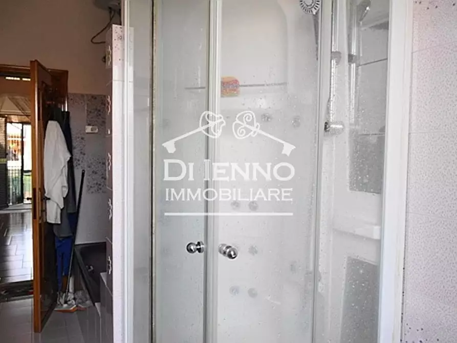 Immagine 45 di Casa trifamiliare in vendita  a Rignano Flaminio