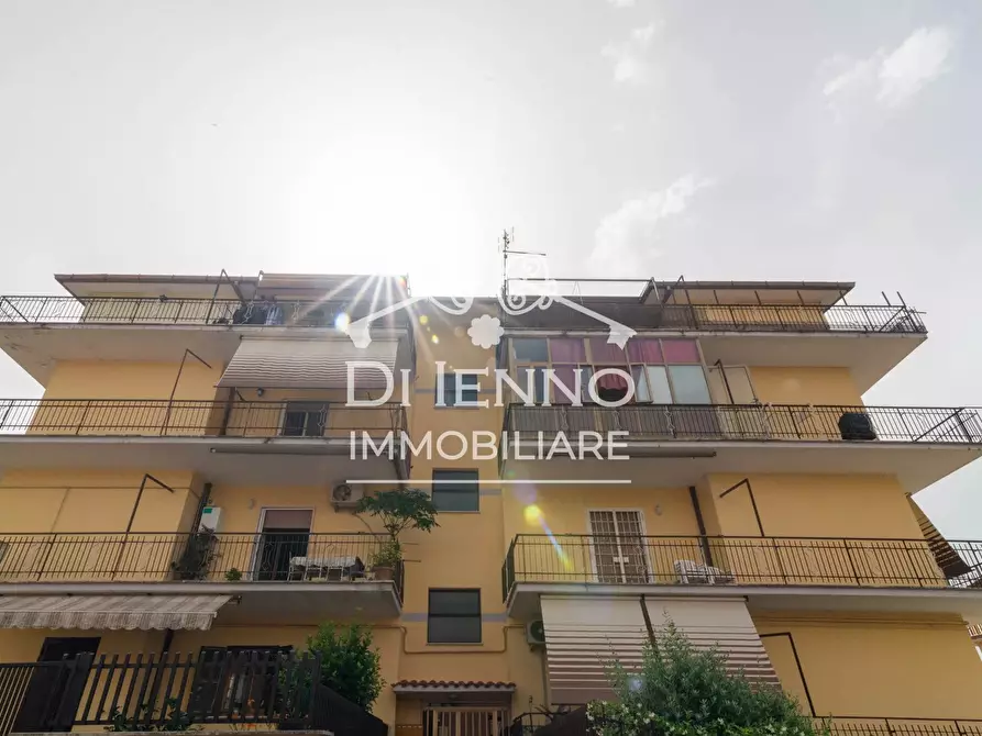 Immagine 24 di Casa trifamiliare in vendita  in Via Castenedolo a Roma