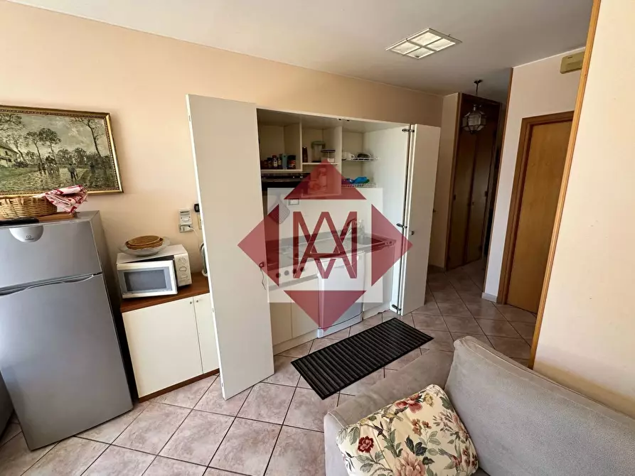 Immagine 12 di Casa trifamiliare in vendita  in Corso Nizza 17 a Ventimiglia