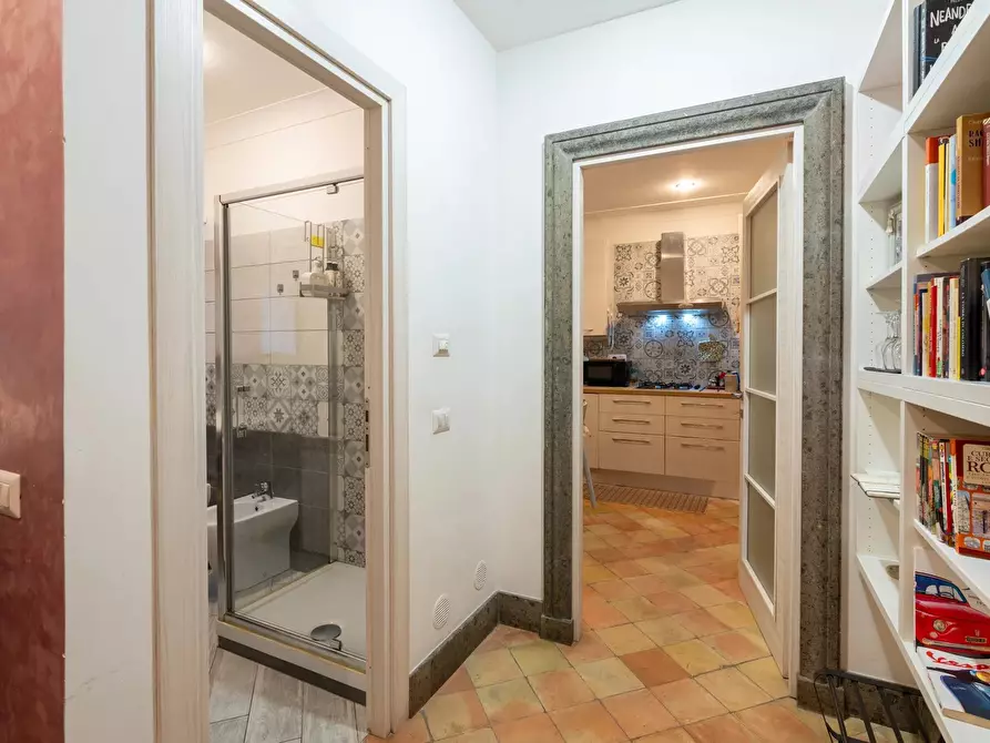 Immagine 6 di Casa trifamiliare in vendita  in Piazza Antonio Mancini, 4 a Roma