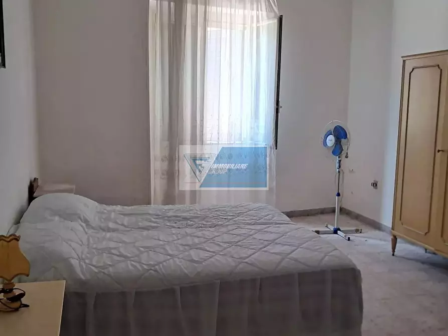 Immagine 10 di Casa trifamiliare in vendita  a Buccheri