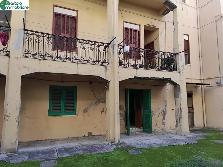 Immagine 2 di Casa trifamiliare in vendita  in VIa Del Zardo 9 a Messina