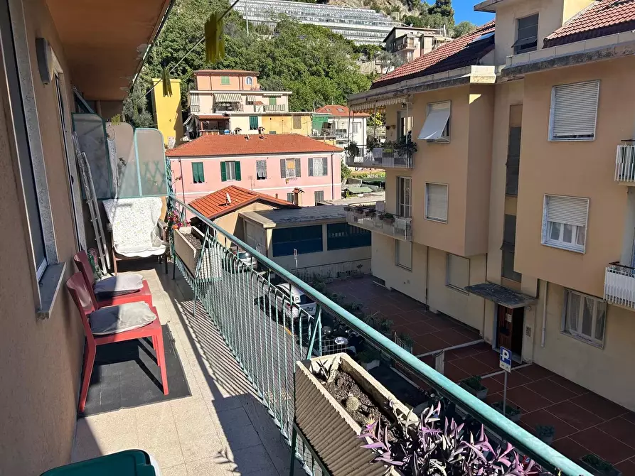 Immagine 9 di Casa trifamiliare in vendita  in Via Gianchette, n1 a Ventimiglia