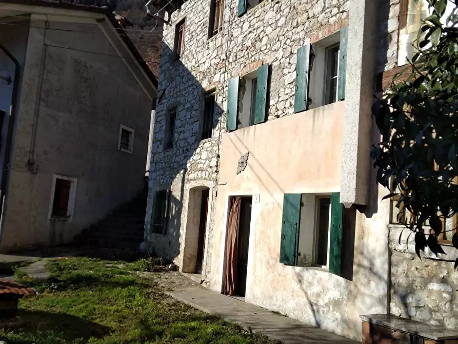 Immagine 3 di Terreno edificabile in vendita  a Vittorio Veneto