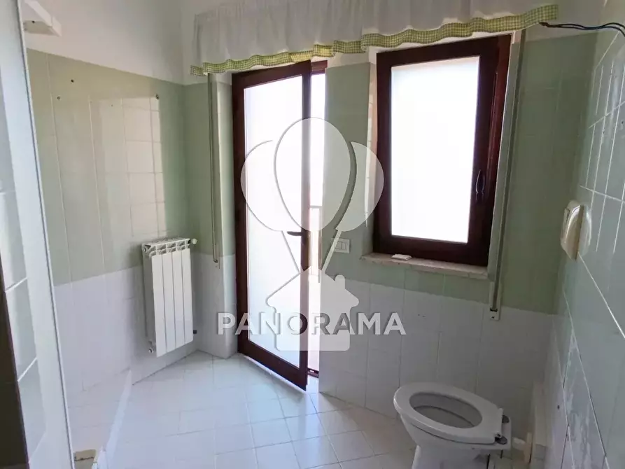 Immagine 19 di Casa trifamiliare in vendita  in 1 Via Don enrico Russo  a Alcamo