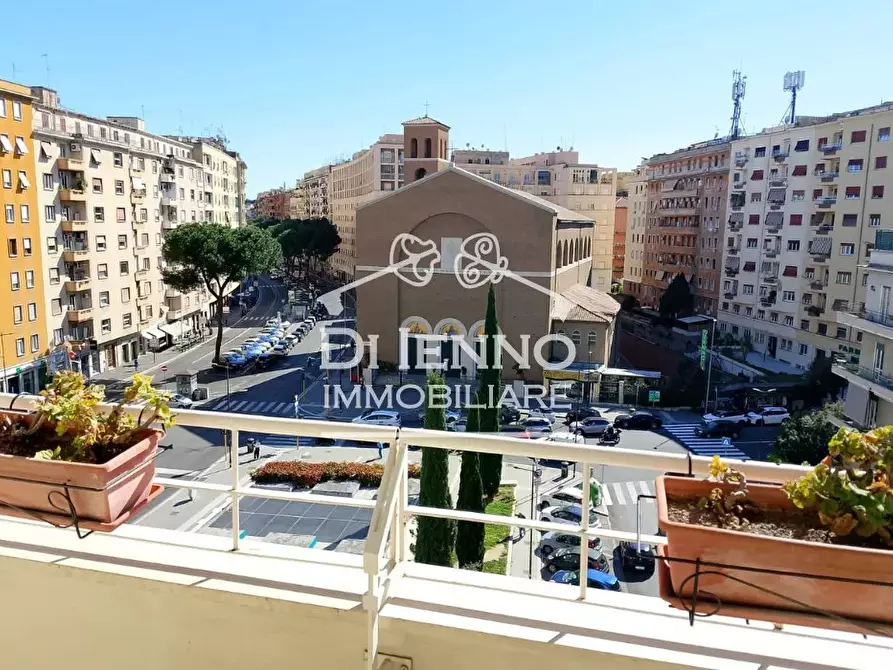 Immagine 2 di Casa trifamiliare in affitto  a Roma