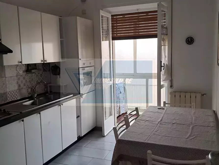 Immagine 5 di Casa trifamiliare in affitto  in Viale Teracati a Siracusa