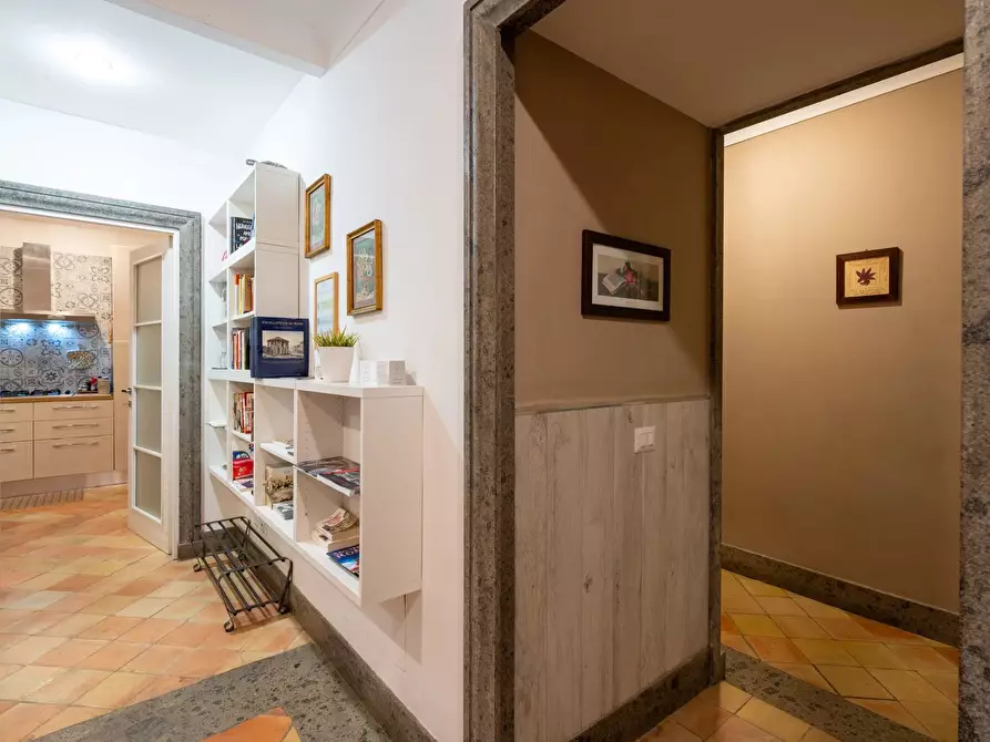 Immagine 18 di Casa trifamiliare in vendita  in Piazza Antonio Mancini, 4 a Roma