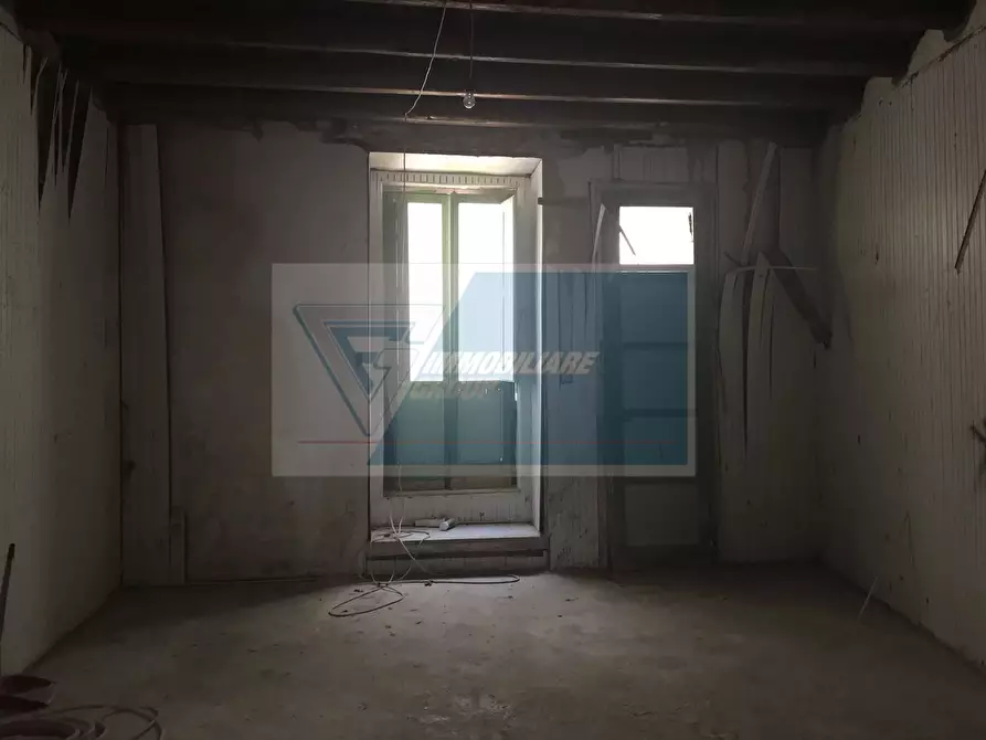 Immagine 32 di Monolocale in vendita  a Siracusa