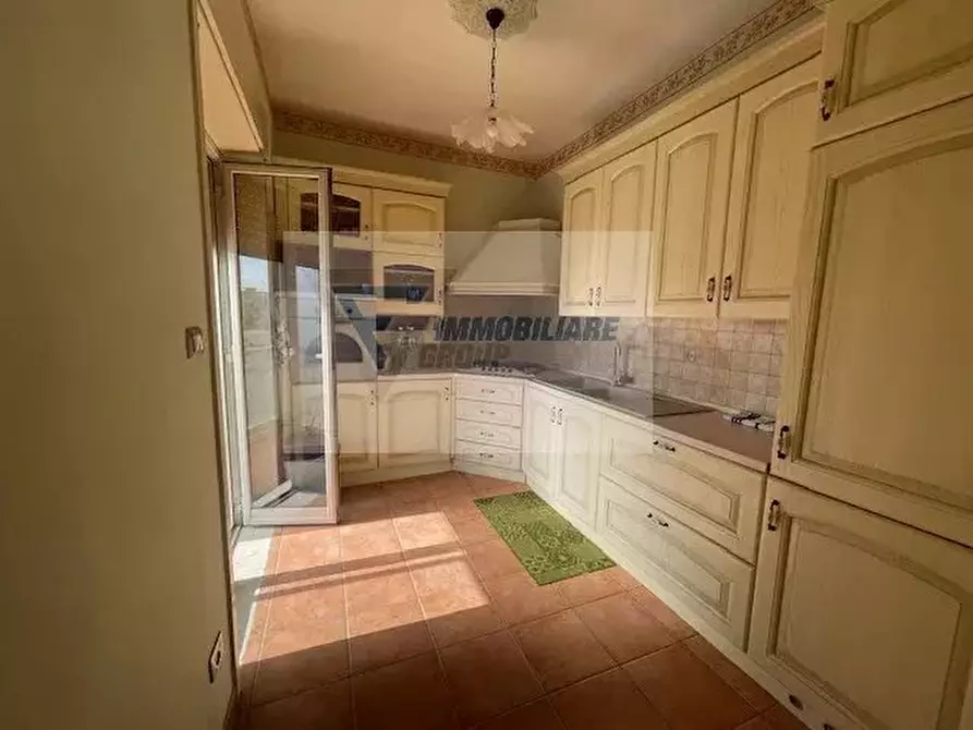 Immagine 27 di Casa trifamiliare in vendita  in Viale Dei Comuni a Siracusa