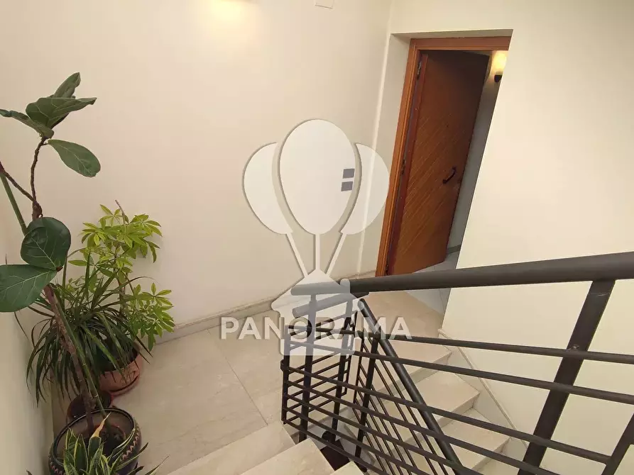 Immagine 72 di Casa trifamiliare in vendita  in Via Florio a Alcamo