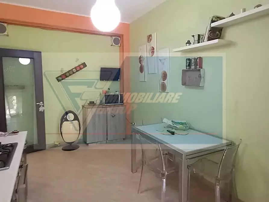 Immagine 8 di Casa trifamiliare in vendita  in Via Necropoli Grotticelle a Siracusa