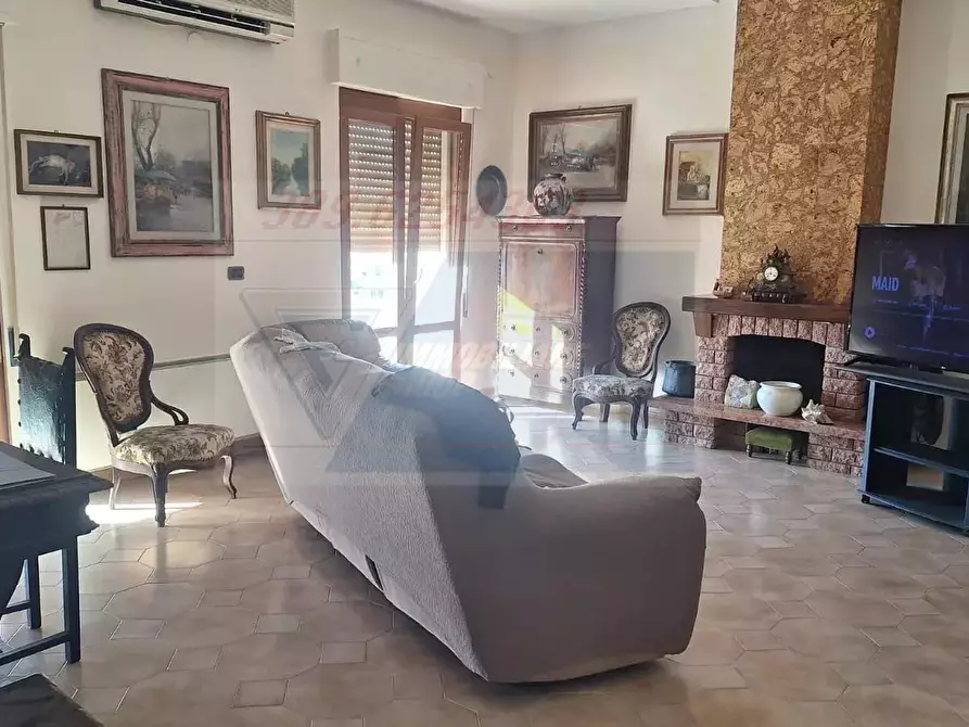 Immagine 1 di Casa trifamiliare in vendita  in Via Francesco Mortellaro a Siracusa