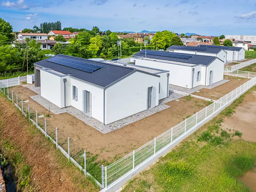 Immagine 30 di Terreno edificabile in vendita  a Albignasego