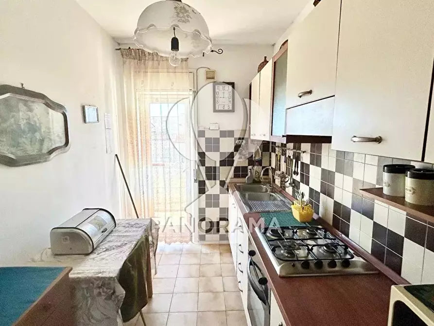 Immagine 2 di Casa trifamiliare in vendita  in Via Vito La Rocca a Alcamo