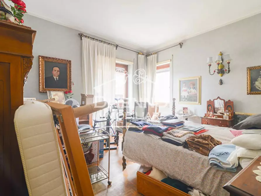 Immagine 11 di Casa trifamiliare in vendita  in Via Cassia Nuova a Roma