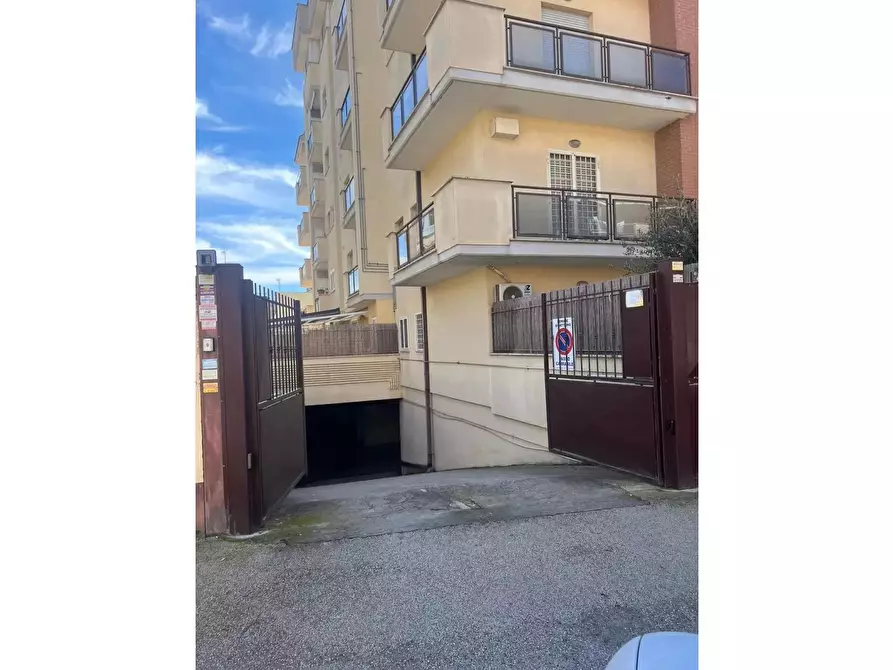 Immagine 2 di Casa trifamiliare in vendita  in Via Traunreut, 14 a Nettuno