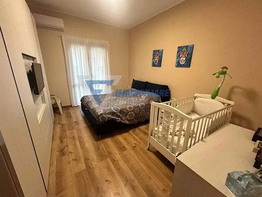 Immagine 5 di Casa trifamiliare in vendita  in Via Augusta a Siracusa