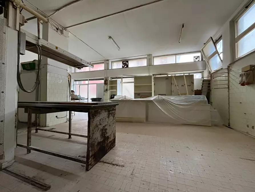 Immagine 11 di Attico in vendita  in Via Tommaso Sanguineti a Lavagna